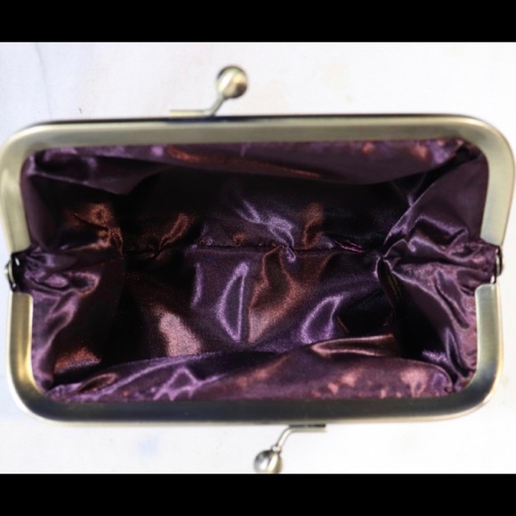 Dolce & Gabbana Velvet Clutch - Picture 3 of 5